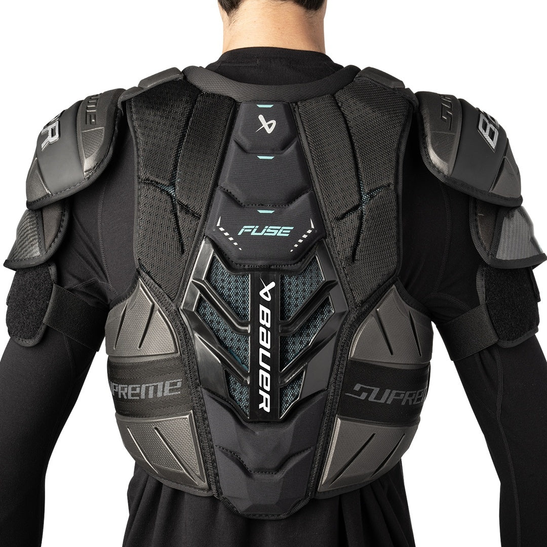Bauer Intermediate Supreme Fuse Hockey Player Shoulder Pad - Image 2
