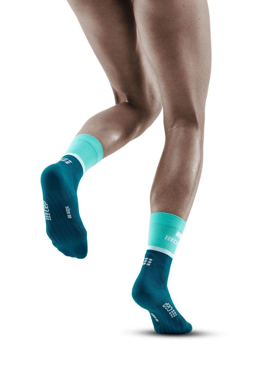 CEP Women's The Run 4.0 Compression Socks Mid Cut - Image 2