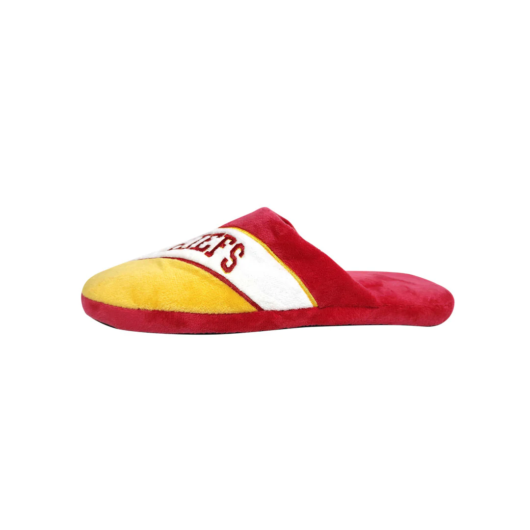 FOCO Men's NFL Kansas City Chiefs Action Curve Slippers - Image 2