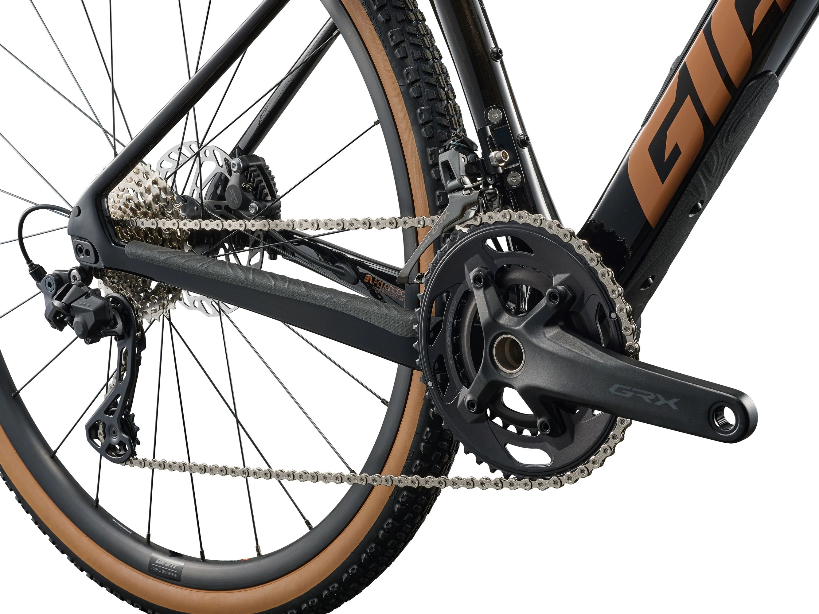 Giant Revolt Advanced 2 Gravel Bike 2026 - Image 2