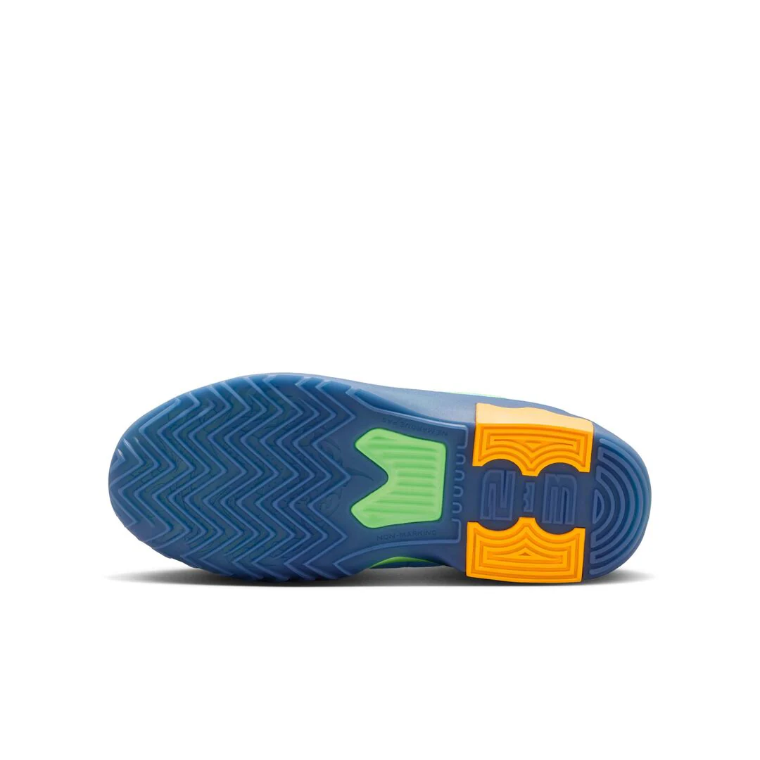 Nike Junior LeBron Jade SE Basketball Shoe - Image 6