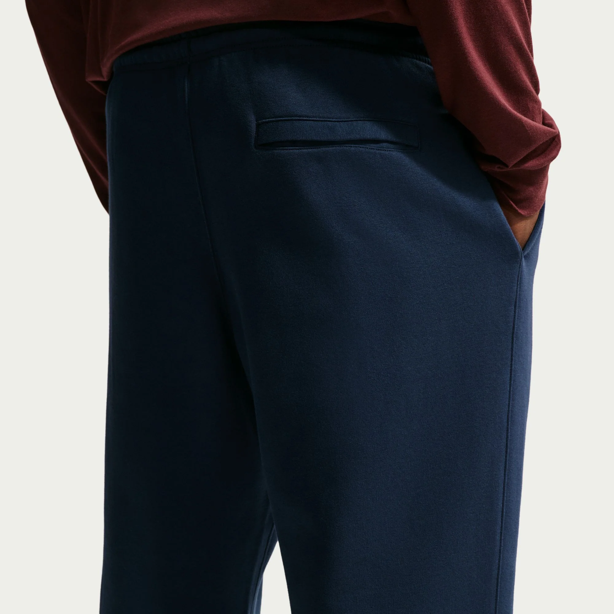 Nike Men's Club Fleece Open Hem Pants - Image 10