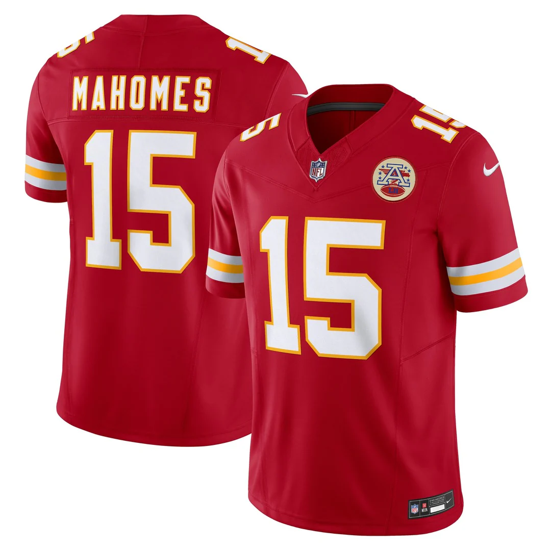 Nike Men's NFL Kansas City Chiefs Patrick Mahomes Limited Jersey - Image 3