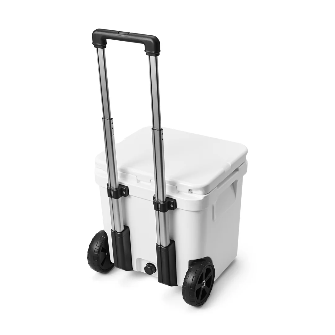 YETI Roadie 48 Wheeled Hard Cooler - Image 4